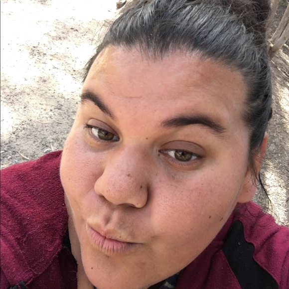 Meet your Posher, Katherine - Picture 1 of 1